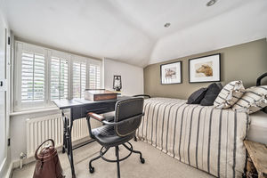 Photo 1- click for photo gallery